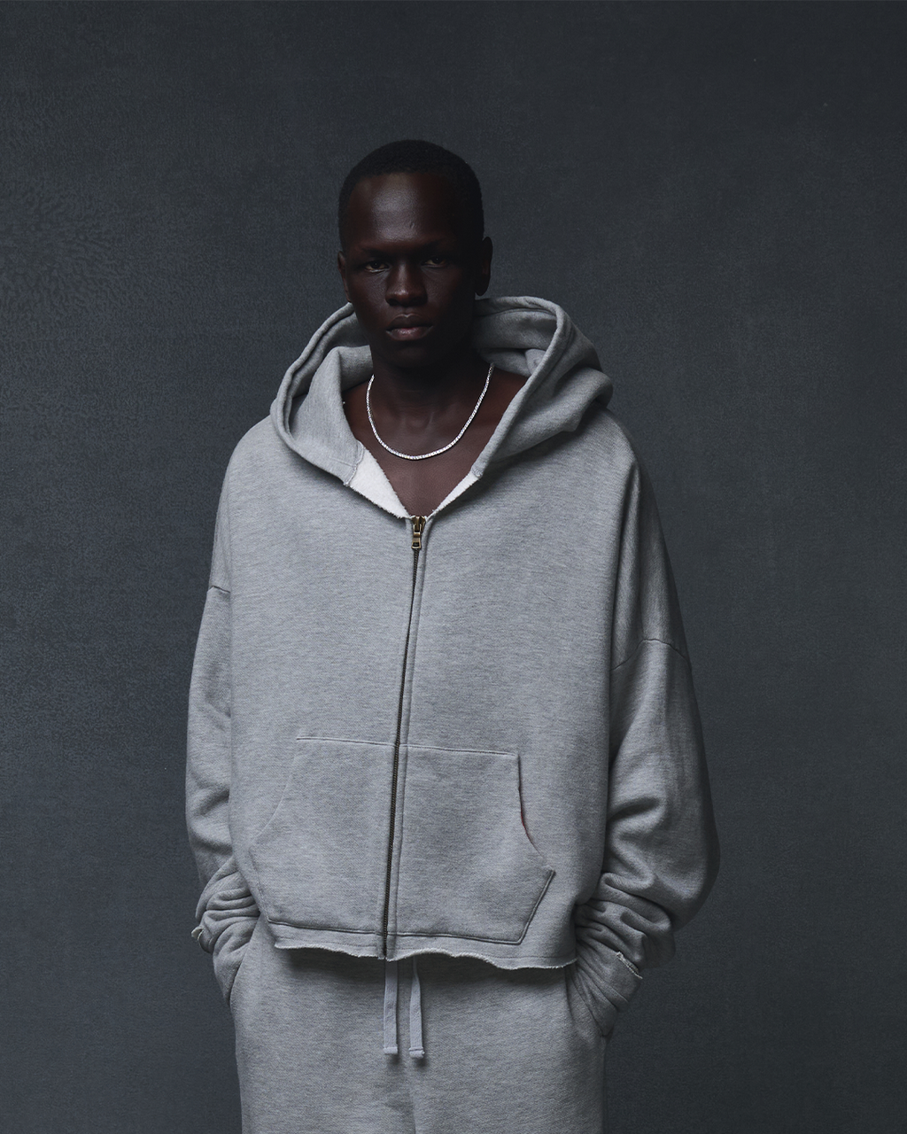 OVERSIZED ZIP UP HOODIE - HEATHER GREY