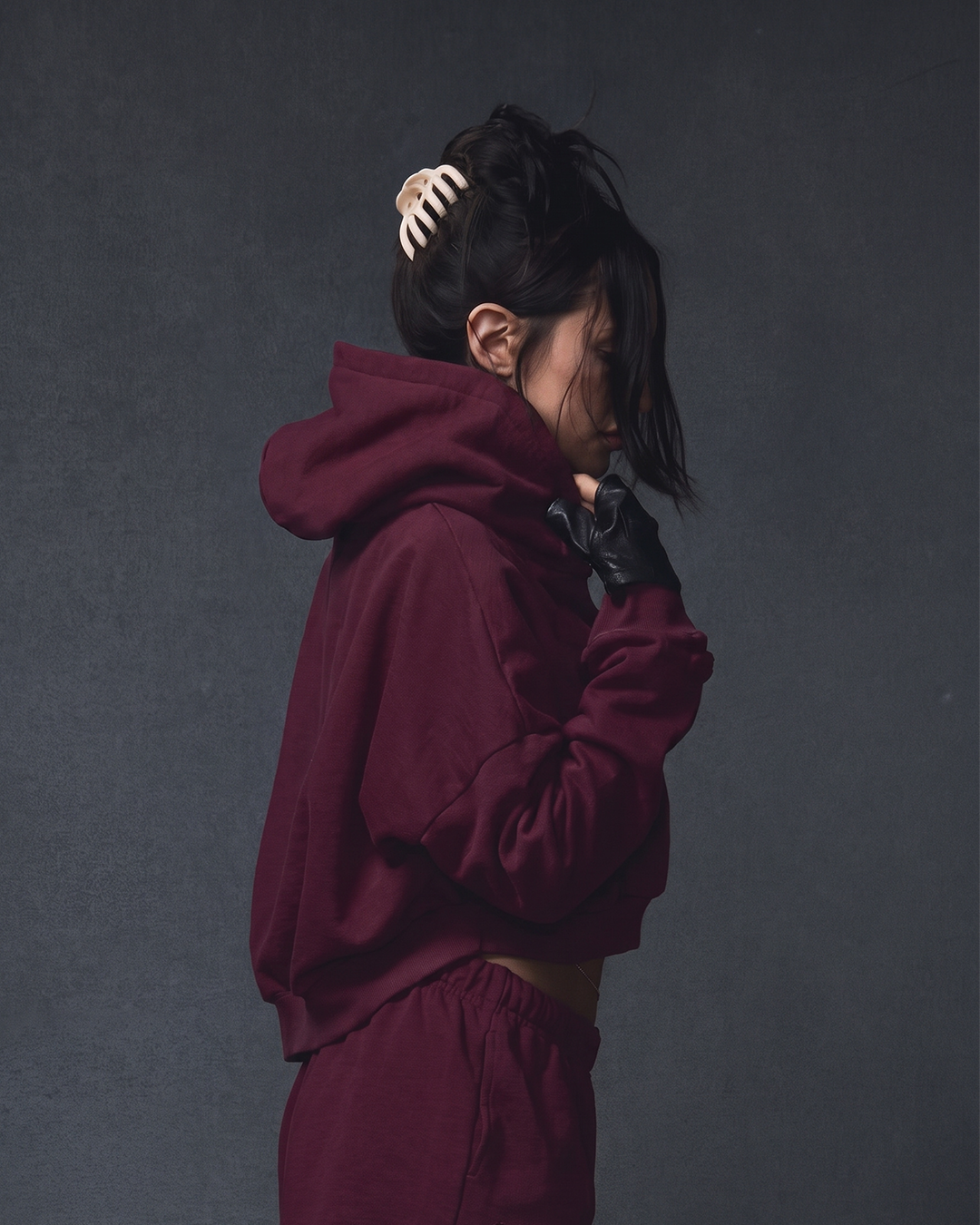 WOMENS CROPPED  HOODIE - BURGUNDY