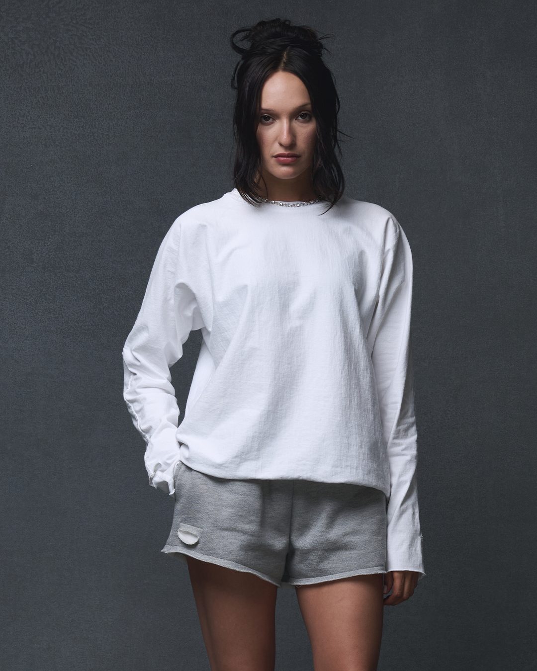 LONGSLEEVE FLAGSHIP TEE - WHITE