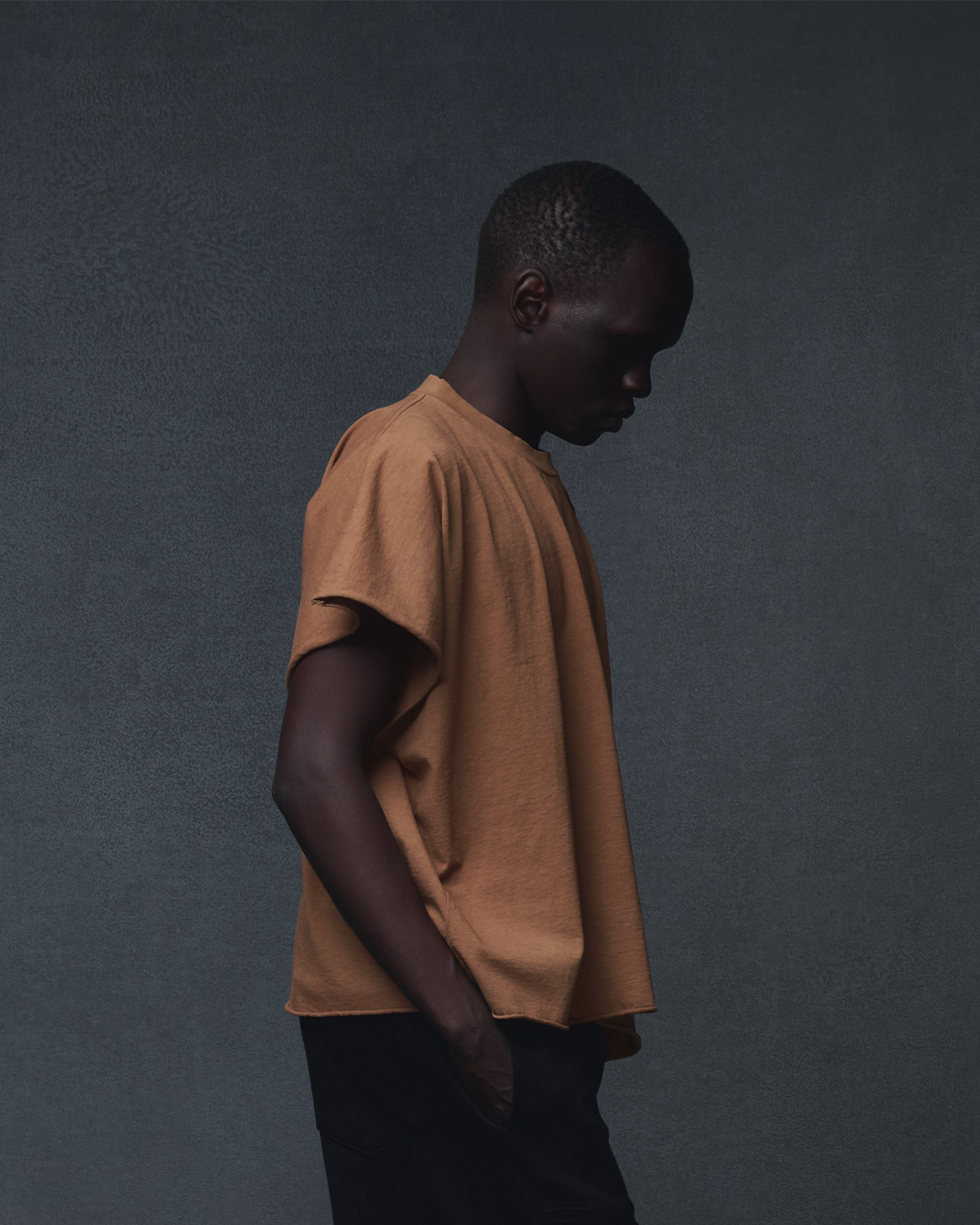 FLAGSHIP TEE - CAMEL