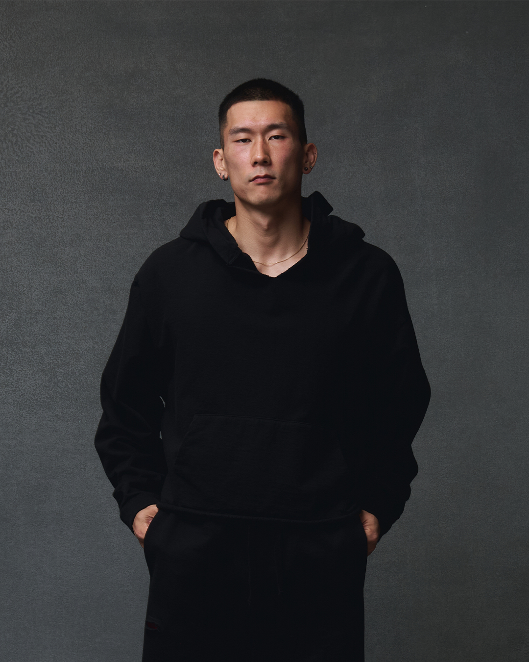 OVERSIZED HOODIE - BLACK