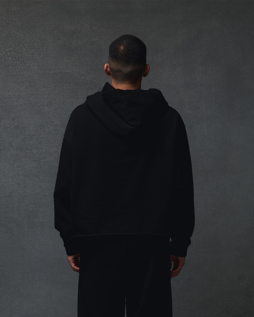 OVERSIZED HOODIE - BLACK