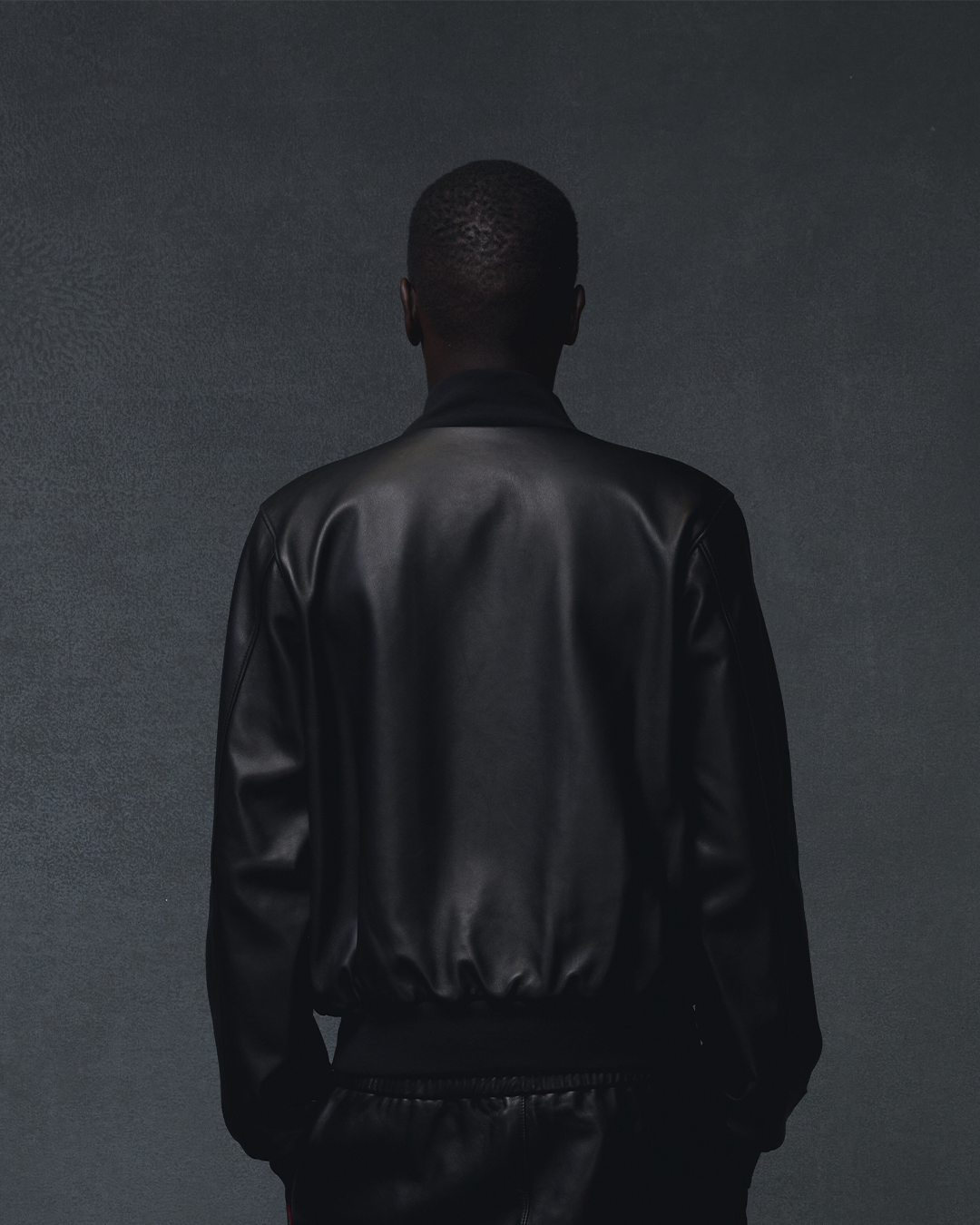 LEATHER BOMBER JACKET - BLACK