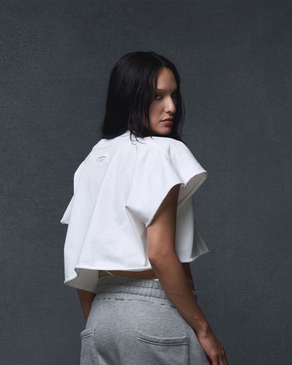 CROPPED FLAGSHIP TEE - WHITE