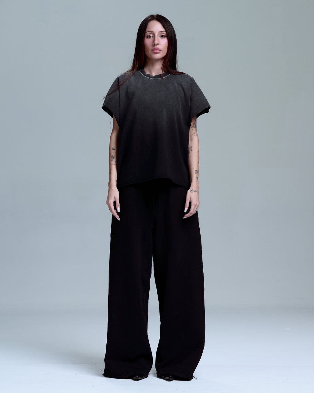 FLAGSHIP TEE - FADED BLACK