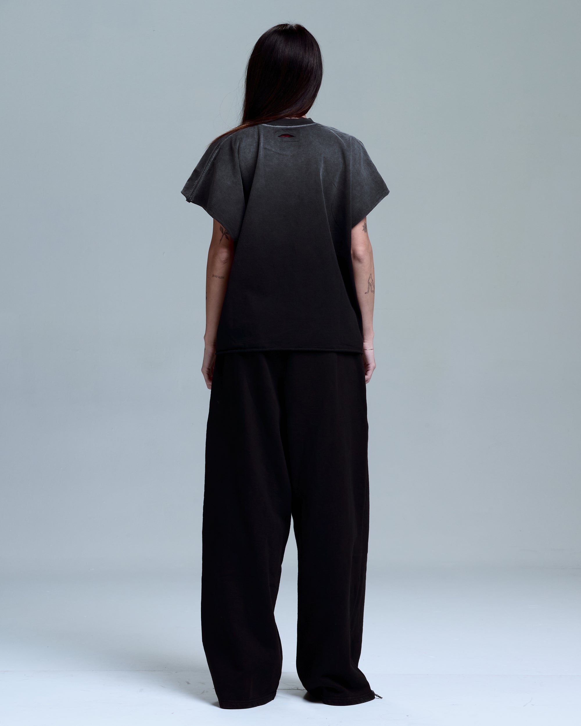 FLAGSHIP TEE - FADED BLACK