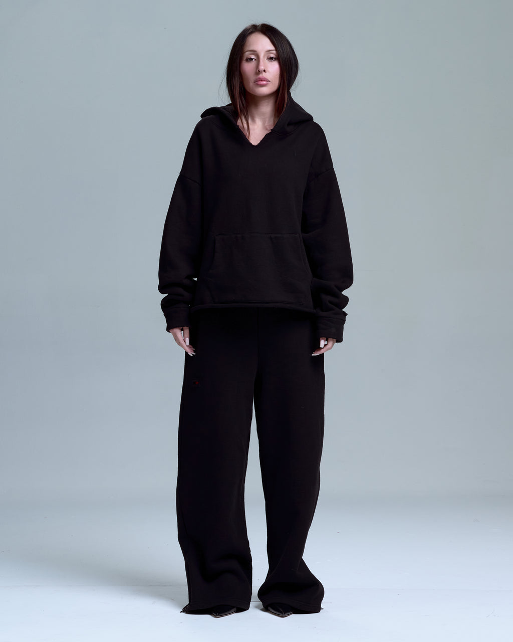 OVERSIZED HOODIE - BLACK