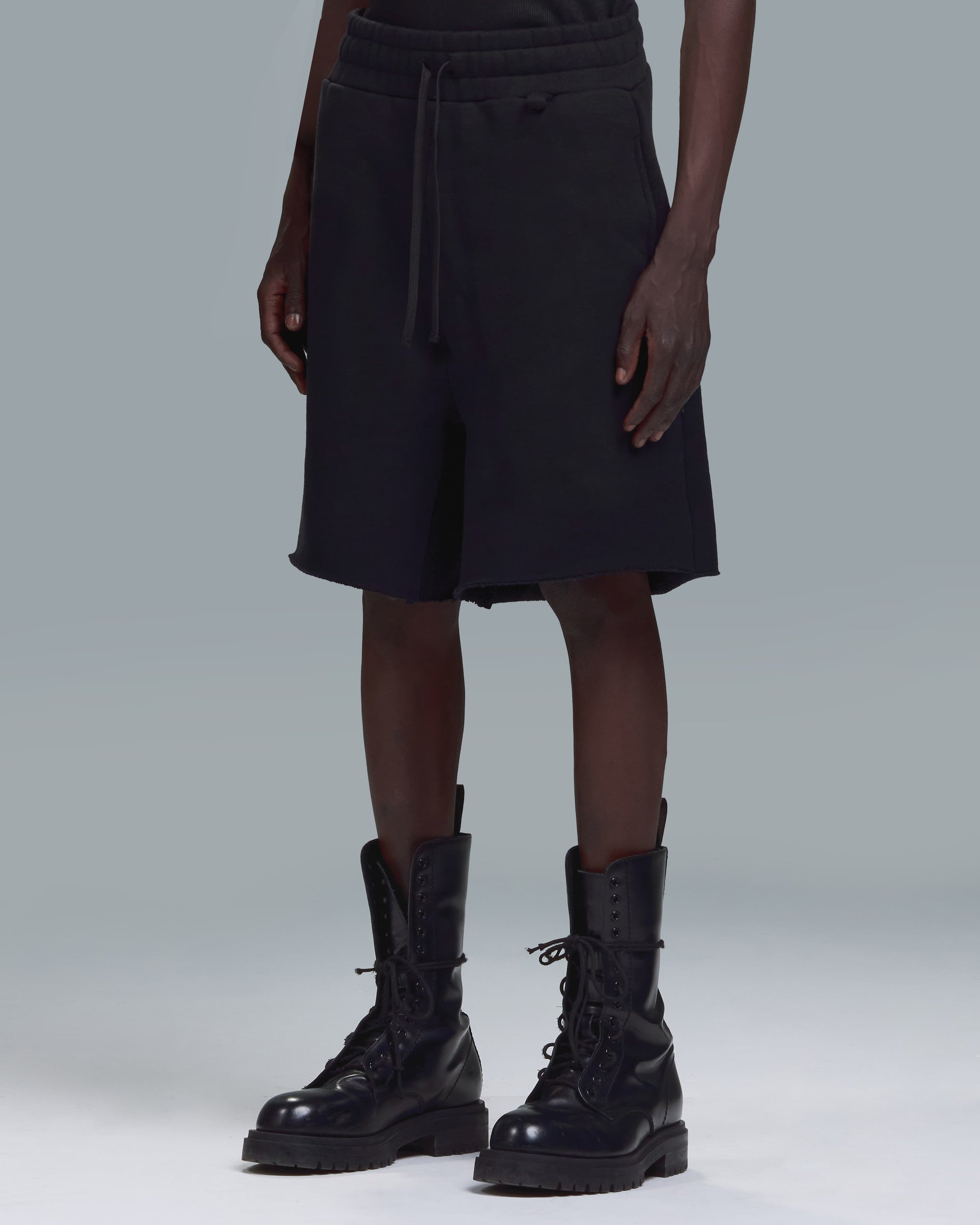 SWEAT SHORT - BLACK