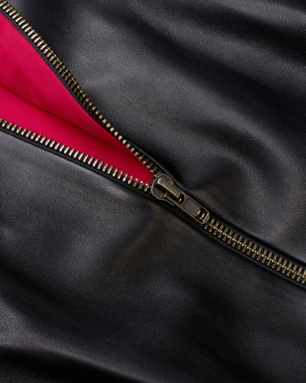 LEATHER BOMBER JACKET - BLACK