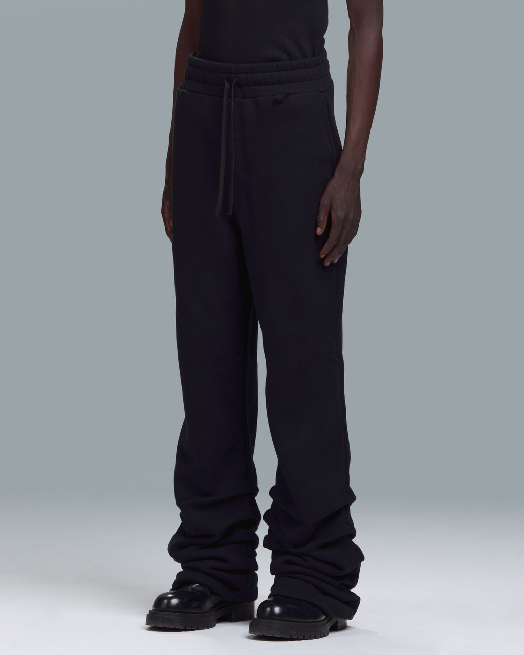 STACKED SWEATPANTS - BLACK